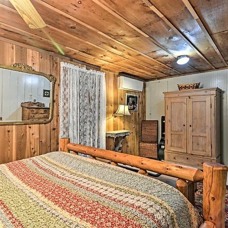 Pet-Friendly One Crow Cottage In Harbor Springs! Exterior photo
